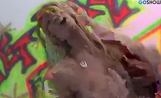 Blonde RollerSkater Gets Wild Blowjob